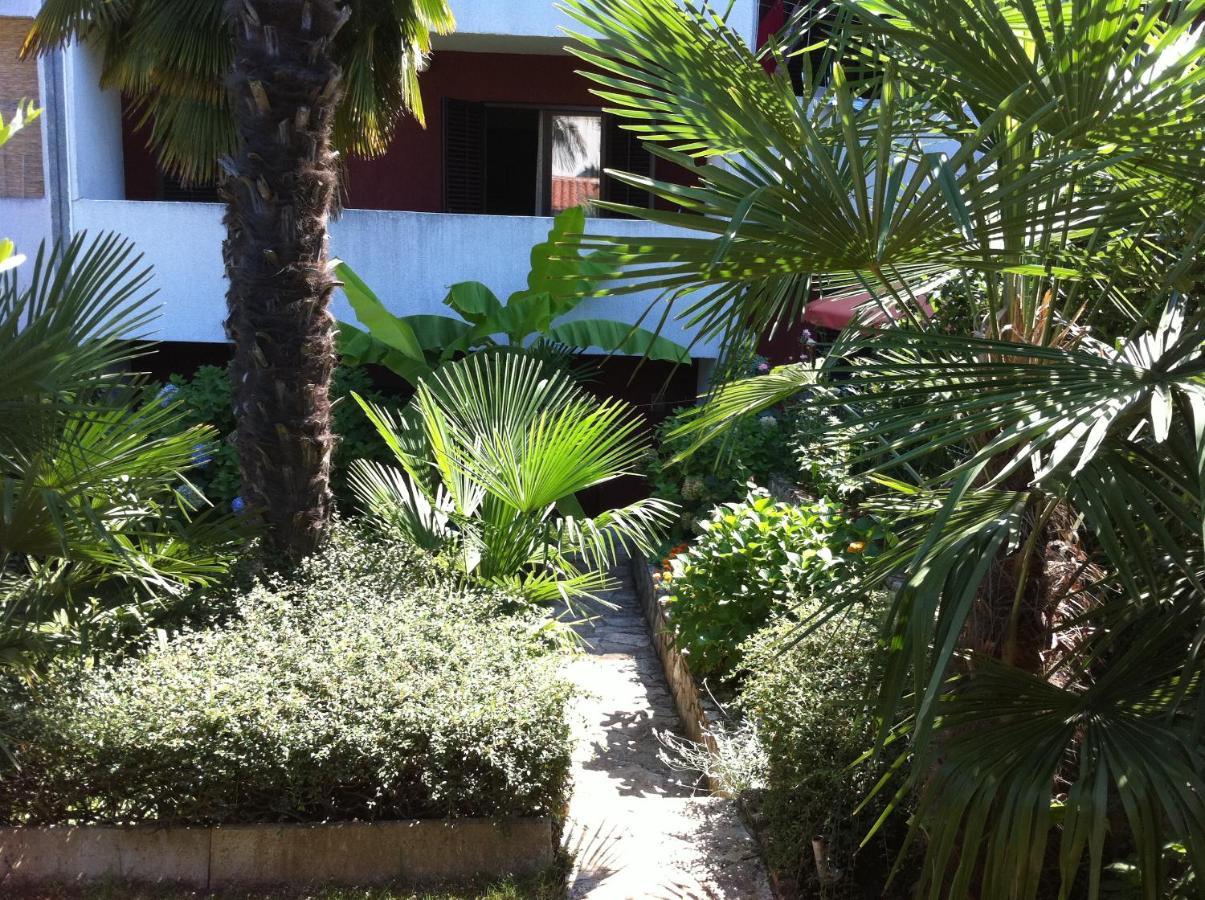 Apartman Ornela Poreč Exteriör bild
